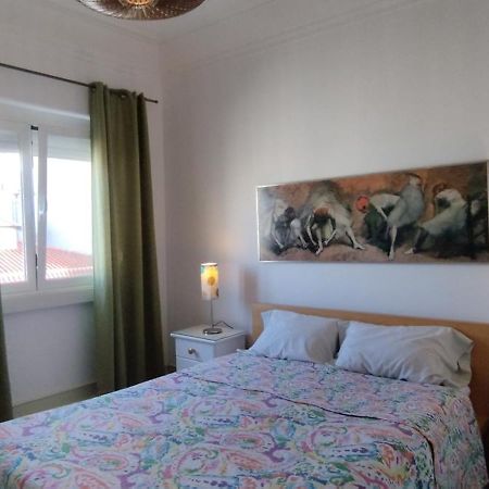 Charming Family Apartment Lisbon Exterior photo