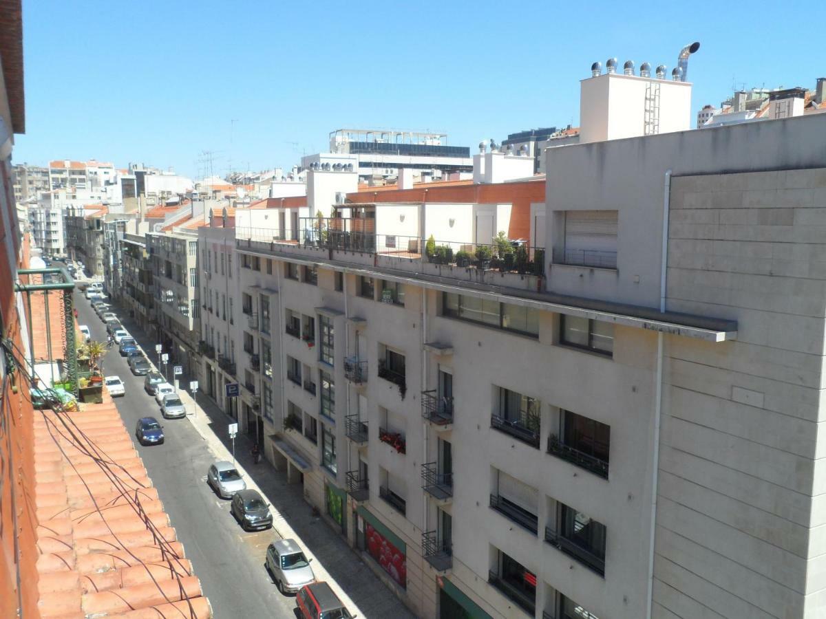Charming Family Apartment Lisbon Exterior photo